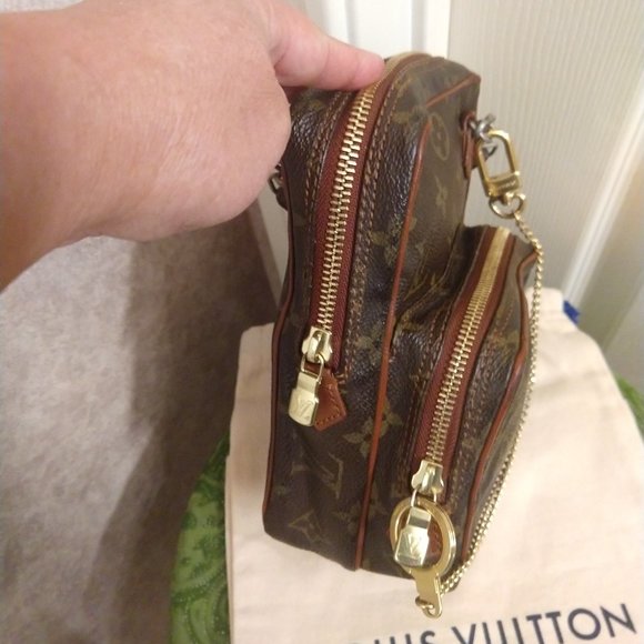 Louis Vuitton Mini Amazon with Detachable Strap - Picture 6 of 16